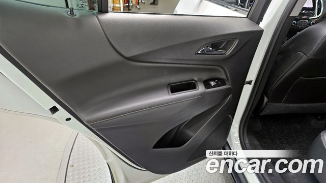 Chevrolet Next Equinox 2WD Premier 2022 — фото 25