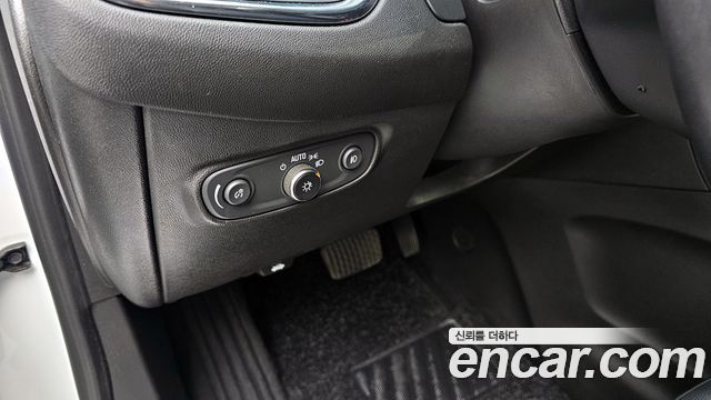 Chevrolet Next Equinox 2WD Premier 2022 — фото 27