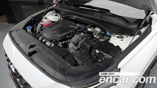 Hyundai Santa Fe Diesel 2.2 4WD Prestige 2023 — фото 6