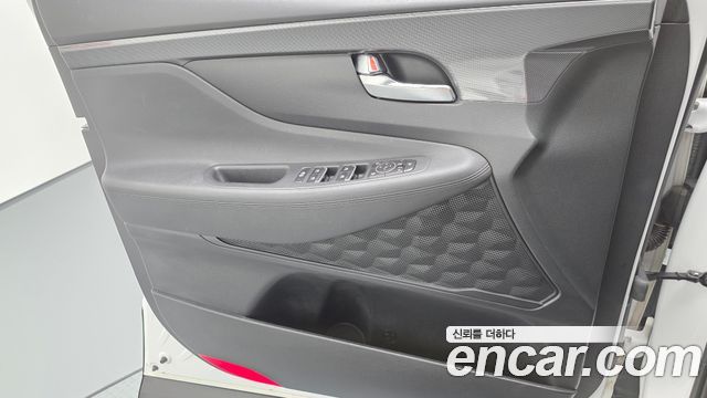 Hyundai Santa Fe Diesel 2.2 4WD Prestige 2023 — фото 24