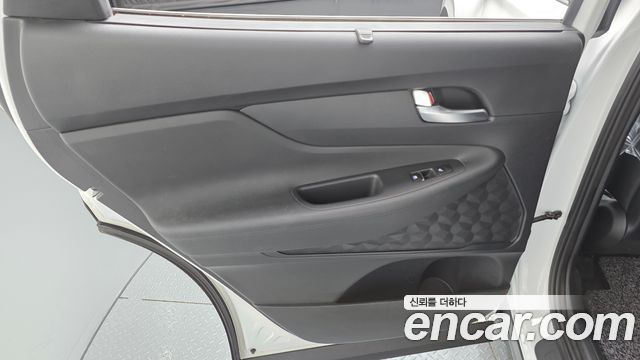 Hyundai Santa Fe Diesel 2.2 4WD Prestige 2023 — фото 25