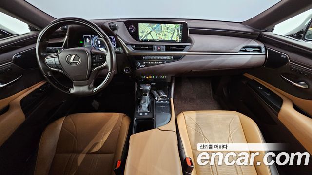 Lexus ES300h (VII) Limited 2019 — фото 7