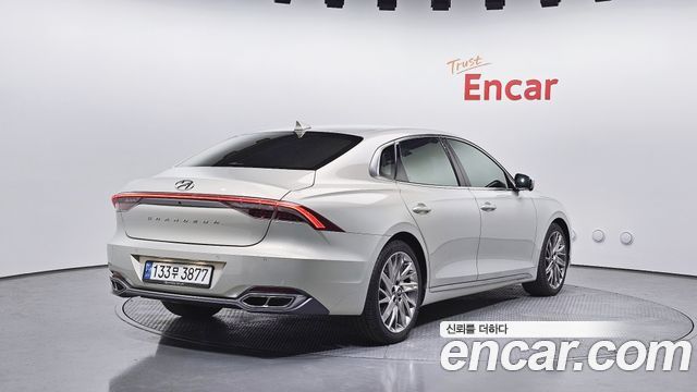 Hyundai Grandeur (IG) 2.5 Calligraphy 2021 — фото 2