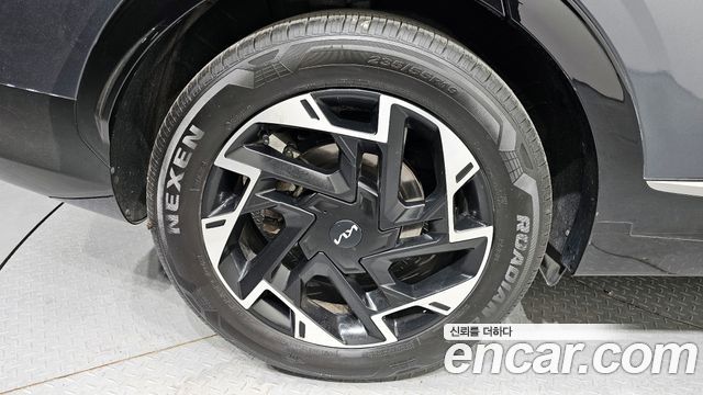 Kia Sportage (V) Diesel 2.0 2WD Nobleless 2022 — фото 5
