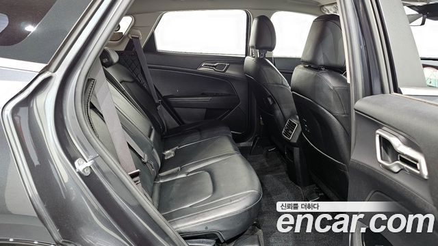 Kia Sportage (V) Diesel 2.0 2WD Nobleless 2022 — фото 12