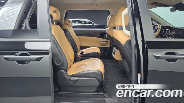Kia Carnival (IV) Diesel 9-Seater Prestige 2021 — фото 11