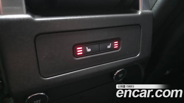 Land Rover Discovery 5 2.0 SD4 SE 2019 — фото 18