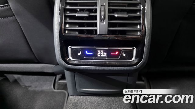 Volkswagen Arteon 2.0 TDI Prestige 2023 — фото 18