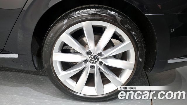 Volkswagen Arteon 2.0 TDI Prestige 2023 — фото 21