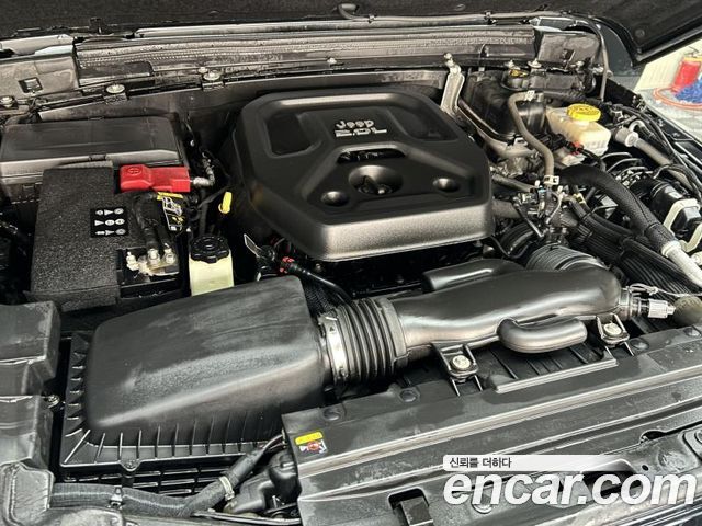 Jeep Wrangler (JL) 2.0 Overland Power Top 4Door 2021 — фото 5