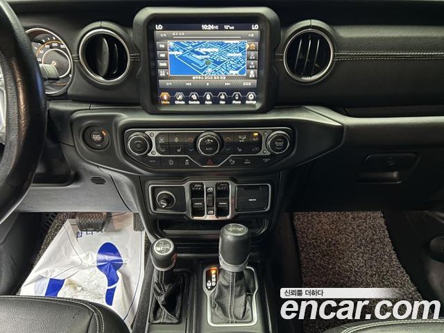 Jeep Wrangler (JL) 2.0 Overland Power Top 4Door 2021 — фото 16