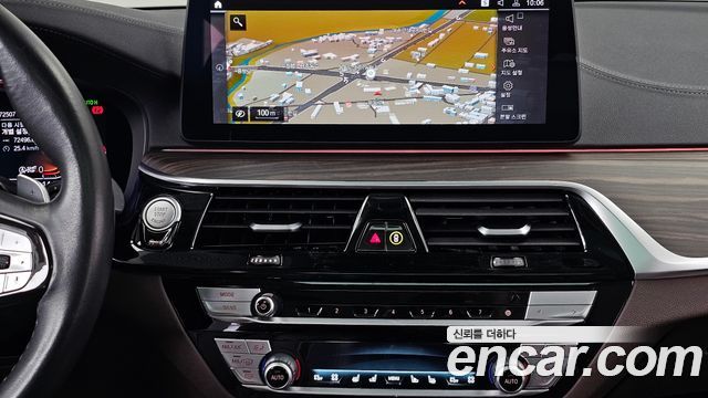 BMW 5 Series (G30) 530i Luxury 2022 — фото 18