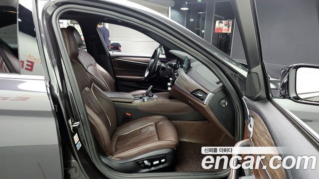 BMW 5 Series (G30) 530i M Sport Package Plus 2018 — фото 11