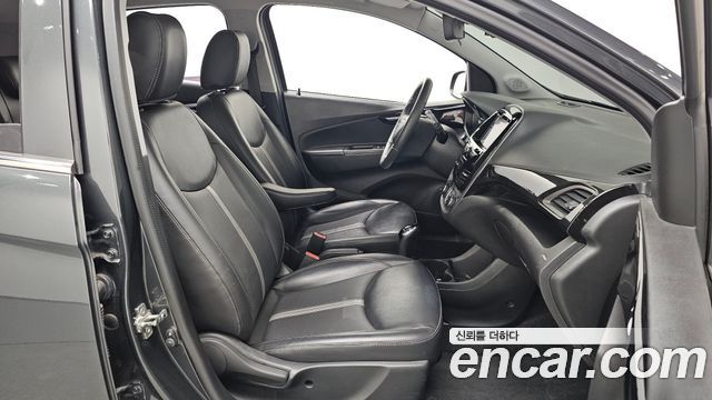 Chevrolet Spark Premier 2021 — фото 11