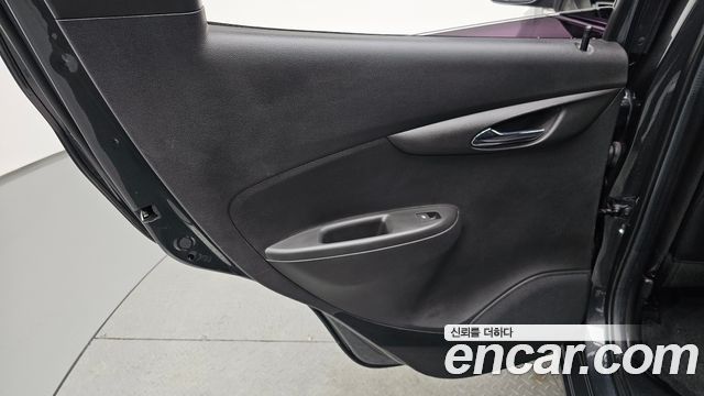 Chevrolet Spark Premier 2021 — фото 25