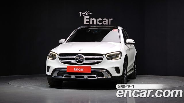 Mercedes-Benz GLC-Class (X253) GLC300 4MATIC 2020 — фото 3