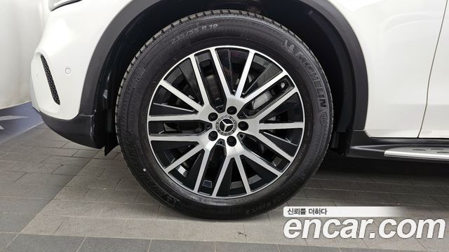 Mercedes-Benz GLC-Class (X253) GLC300 4MATIC 2020 — фото 5