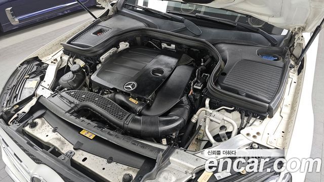 Mercedes-Benz GLC-Class (X253) GLC300 4MATIC 2020 — фото 6