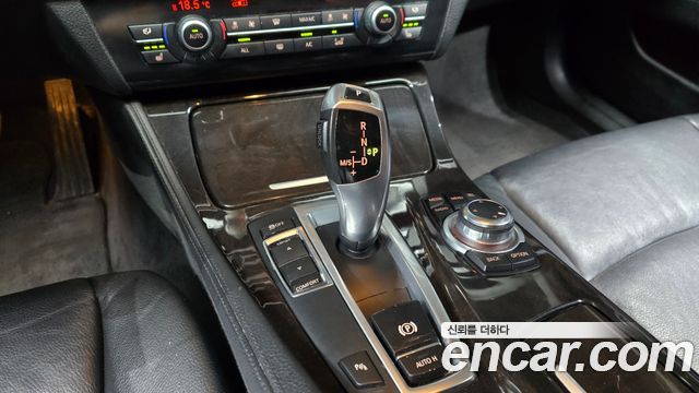 BMW 5 Series (F10) 520d 2013 — фото 9