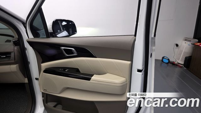 Kia Carnival (IV) Diesel 9-Seater Signature 2023 — фото 25
