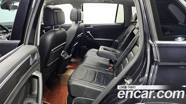 Volkswagen Tiguan (II) 2.0 TDI 4Motion Prestige 2018 — фото 11