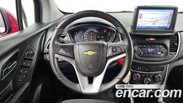 Chevrolet Trax 1.4 LS Deluxe 2019 — фото 13