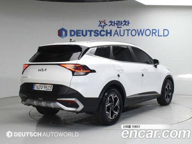 Kia Sportage (V) Diesel 2.0 2WD Prestige 2022 — фото 2