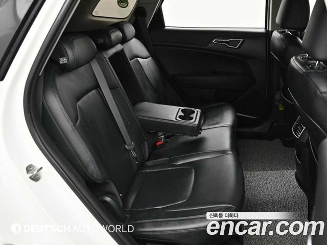 Kia Sportage (V) Diesel 2.0 2WD Prestige 2022 — фото 16