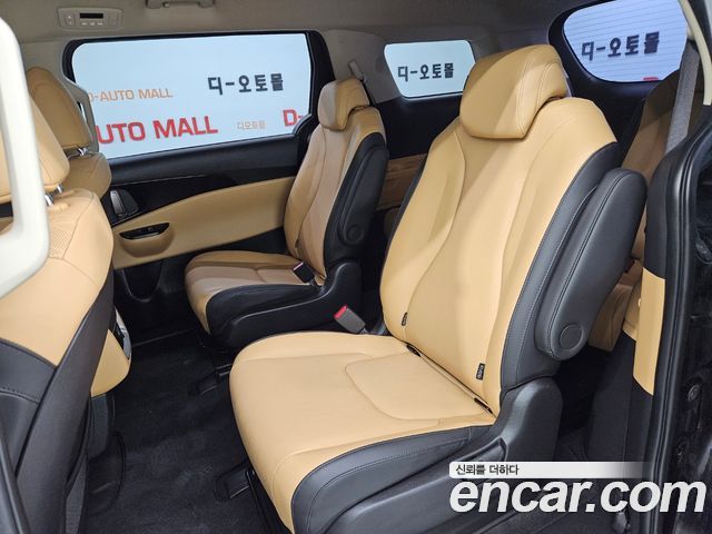 Kia Carnival (IV) Gasoline 9-Seater Prestige 2023 — фото 16