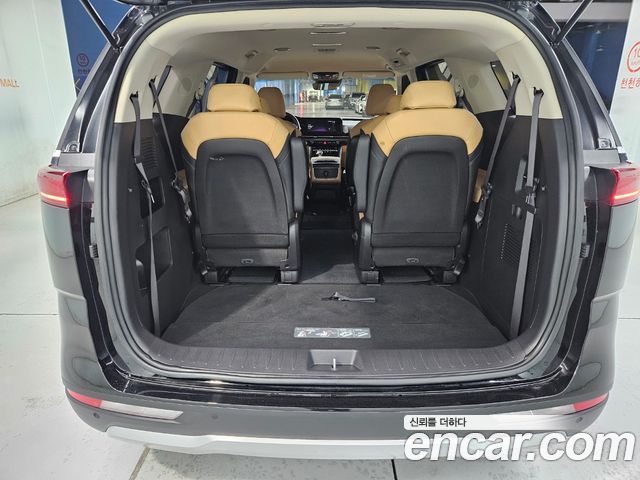 Kia Carnival (IV) Gasoline 9-Seater Prestige 2023 — фото 24