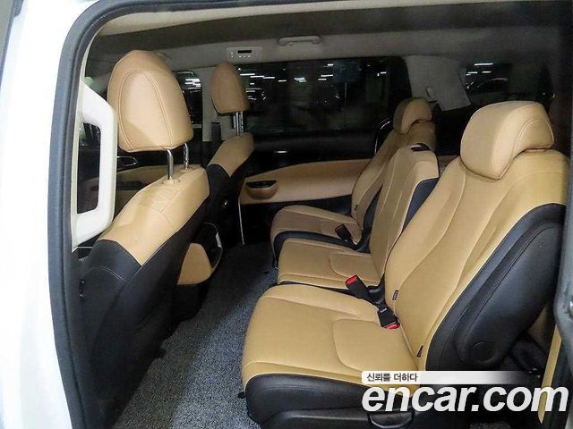 Kia Carnival (IV) Diesel 11-Seater Prestige 2023 — фото 7