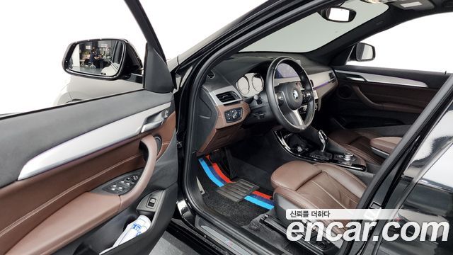 BMW X1 (F48) xDrive 20i M Sport 2022 — фото 10
