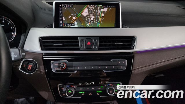 BMW X1 (F48) xDrive 20i M Sport 2022 — фото 16