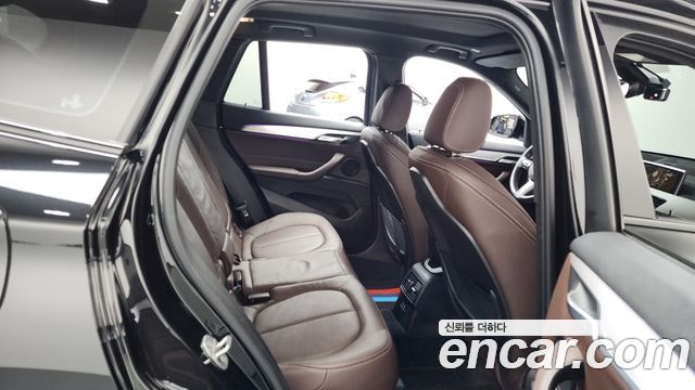 BMW X1 (F48) xDrive 20i M Sport 2022 — фото 23