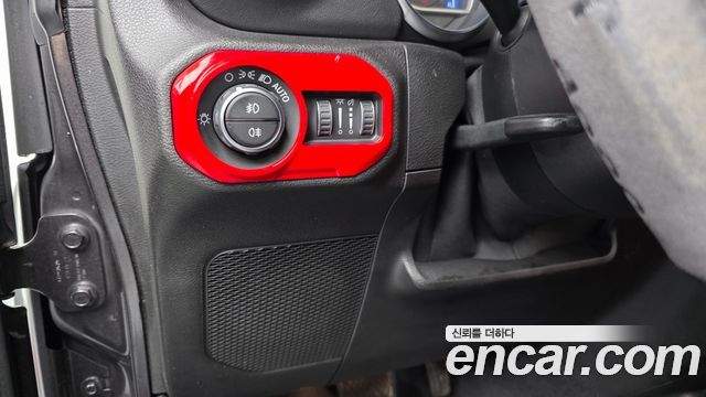 Jeep Wrangler (JL) 2.0 Overland 4Door 2019 — фото 36