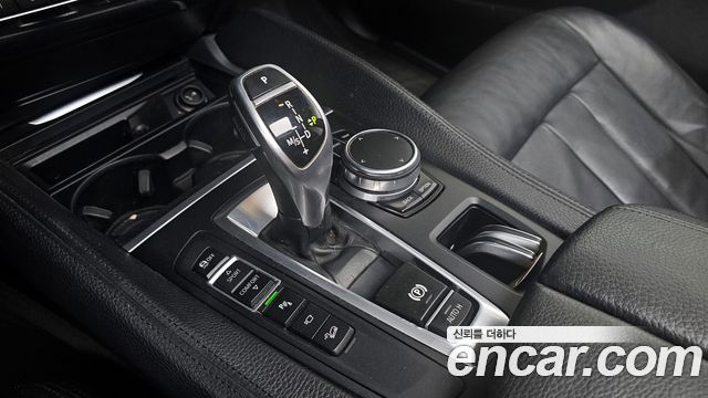 BMW X6 (F16) xDrive 30d 2017 — фото 9