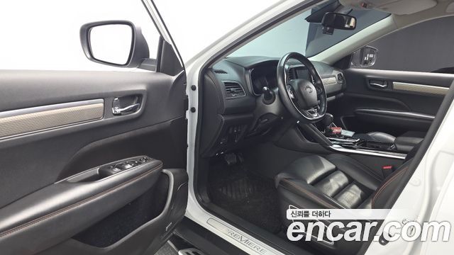 Renault Korea QM6 2.0 GDe PREMIERE 2WD 2020 — фото 11