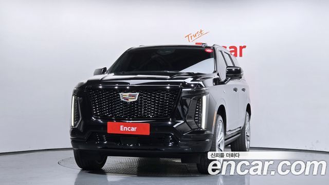 Cadillac Escalade (V) 6.2 Sports Platinum 2025 — фото 3