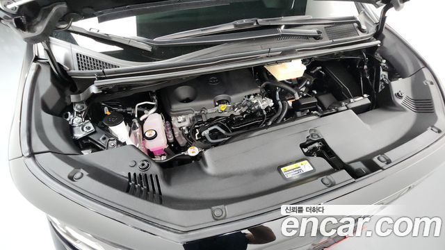 Toyota Alphard (IV) 2.5 HEV Executive AWD 2024 — фото 6