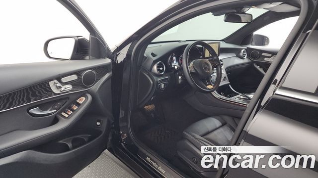 Mercedes-Benz GLC-Class (X253) GCL300 4MATIC Coupe 2019 — фото 10