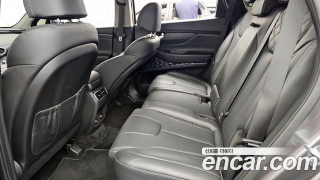 Hyundai Santa Fe Gasoline 2.5T 2WD Exclusive 2023 — фото 12
