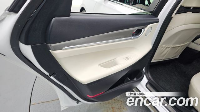 Hyundai Grandeur Hybrid (IG) Le Blanc 2022 — фото 25