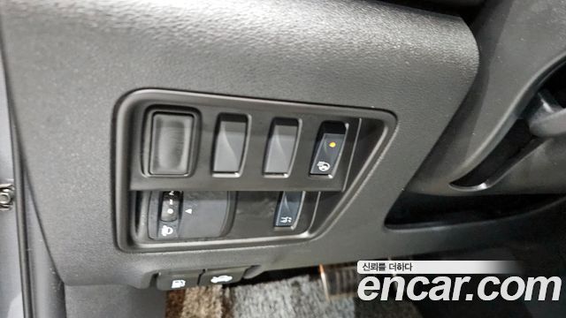 Renault Korea QM6 2.0 GDe RE Signature 2WD 2021 — фото 16
