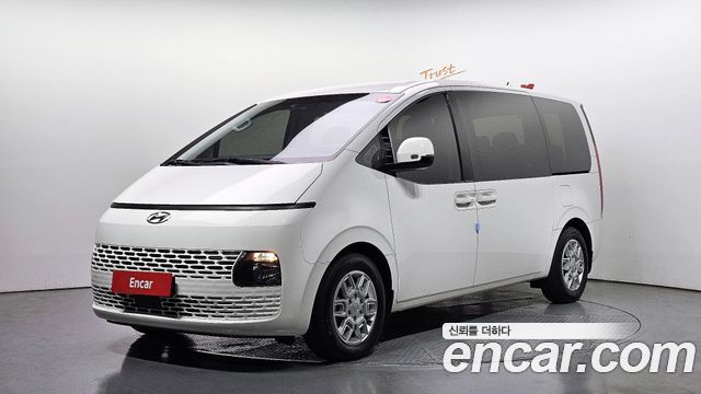 Hyundai Staria Tourer 11-Seater Modern 2022 — фото 1