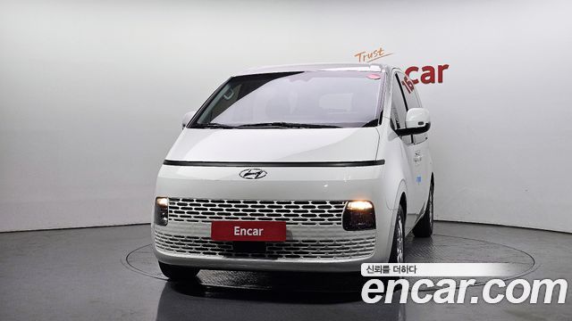 Hyundai Staria Tourer 11-Seater Modern 2022 — фото 3