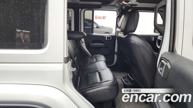 Jeep Wrangler (JL) 2.0 Overland 4Door 2019 — фото 11