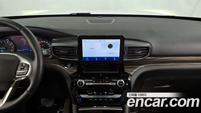 Ford Explorer (VI) 2.3 LimIted 4WD 2021 — фото 16