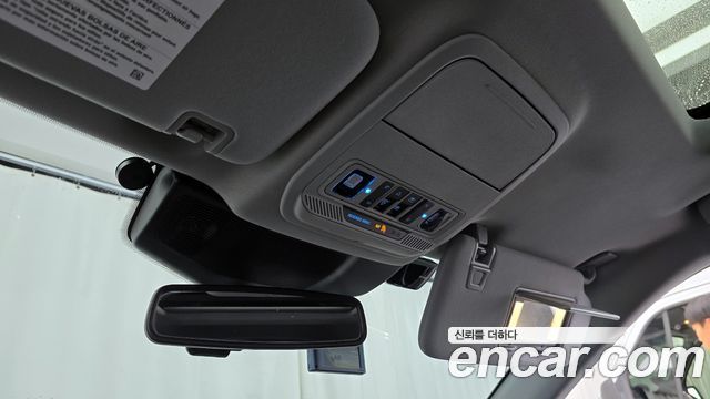 Ford Explorer (VI) 2.3 LimIted 4WD 2021 — фото 23