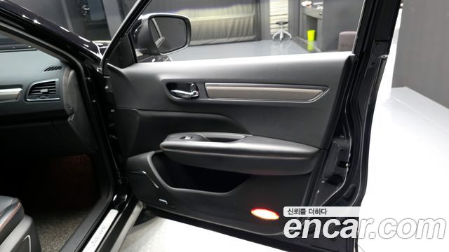 Renault Korea QM6 2.0 GDe PREMIERE 2WD 2020 — фото 30
