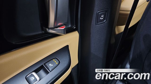 Kia Carnival (IV) Diesel 9-Seater Prestige 2022 — фото 18